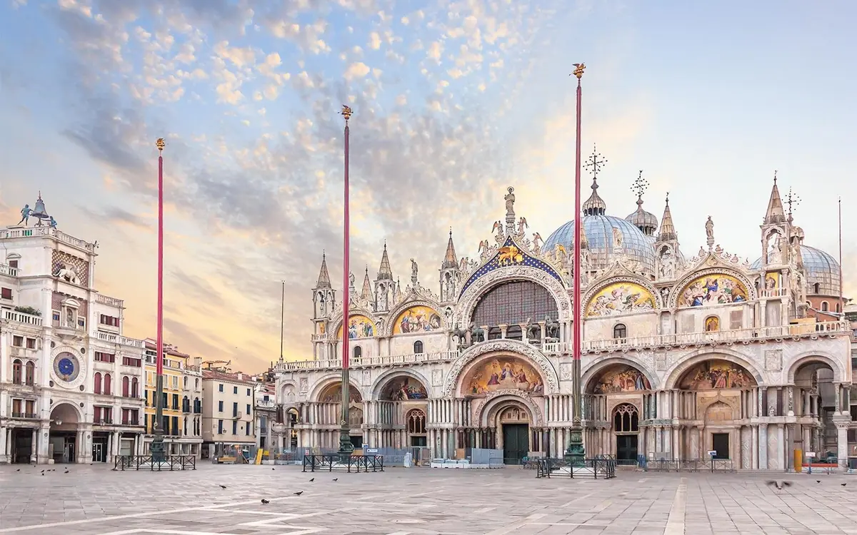 The west front of St Mark&rsquo;s Basilica on Piazza San Marco in Venice